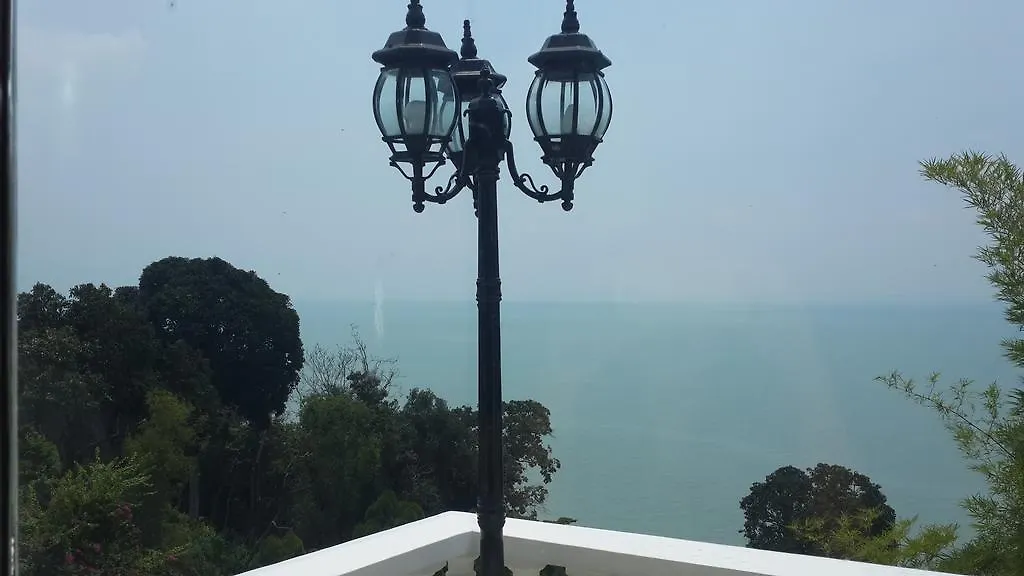 Tropical Sea View & Sunshine Villa Batu Ferringhi Holiday home