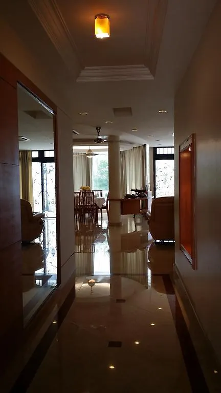 Villa Tropical Sea View & Sunshine Batu Ferringhi Casa vacanze